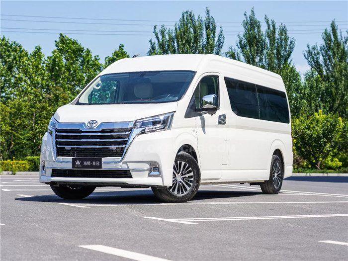 限量金色皇冠新款丰田海狮