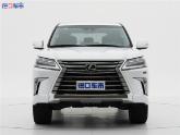 雷克萨斯LX570是一款口碑非常好的豪华SUV，它的外观和性能都很出色，豪华感和档次感也能够满足家用和商用的双重需求。不仅在越野的时...