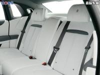 21款 6.7T 标准轴距版后排座椅